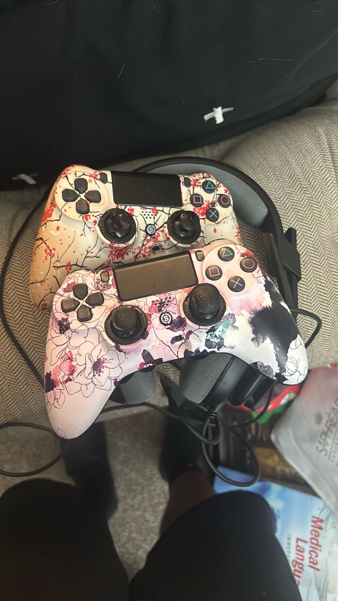 PS4 Remote And Headset