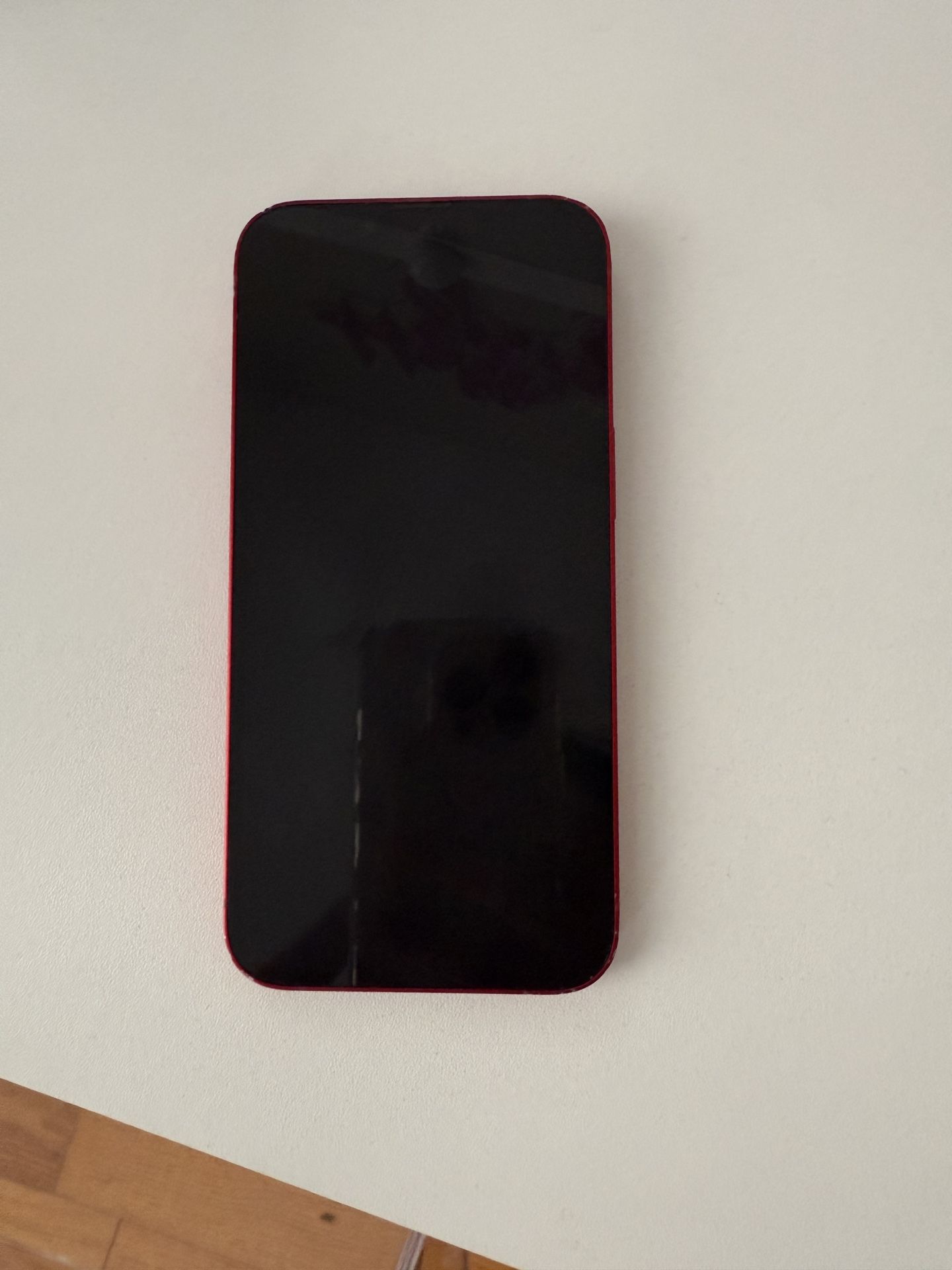 iPhone13 RED