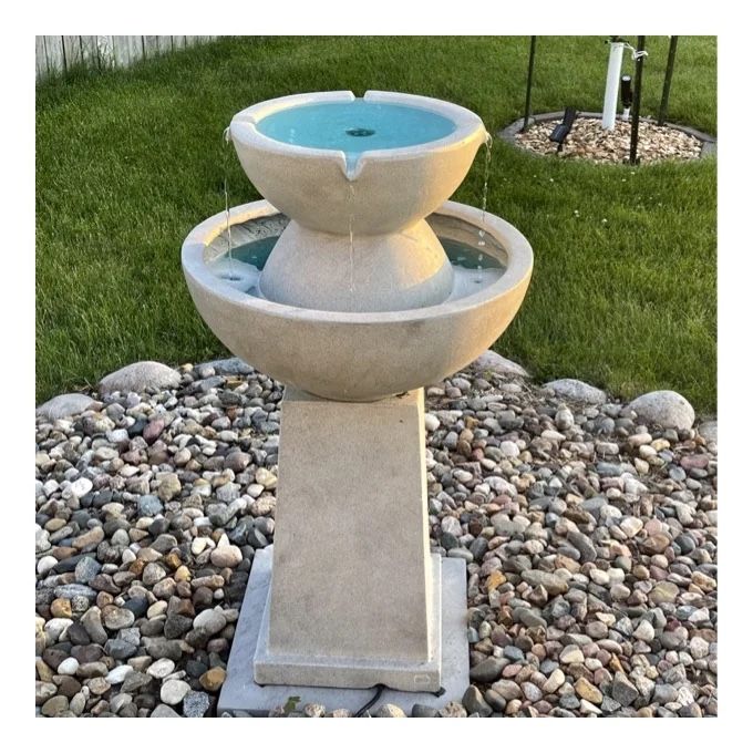 Yorkshire Zinc Cement Fountain - one spot on bowl is damaged. Can be fixed. Doesn’t affect function