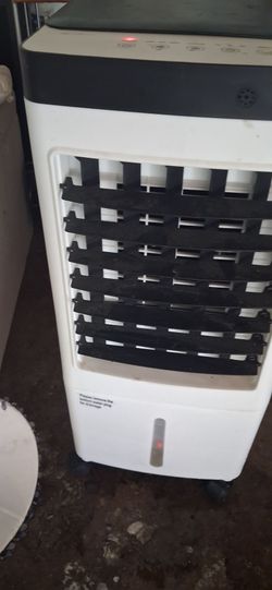 Mini swamp cooler
