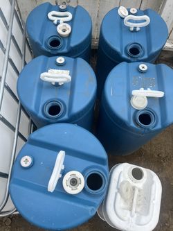 15 gallon Plastic Drums $25 each