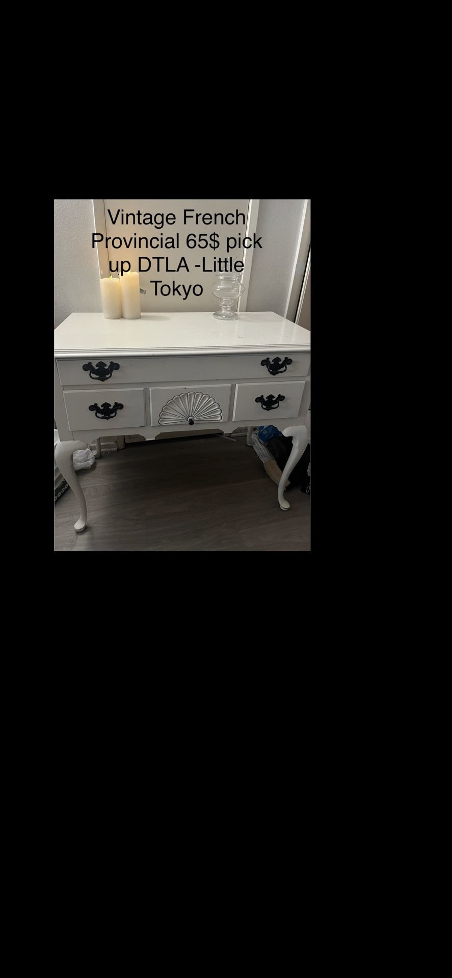 Vintage French Provincial Desk Or Small Sideboard 65$ pick up downtown LA little Tokyo area
