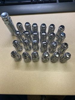 Gorilla Locking Lug Nuts