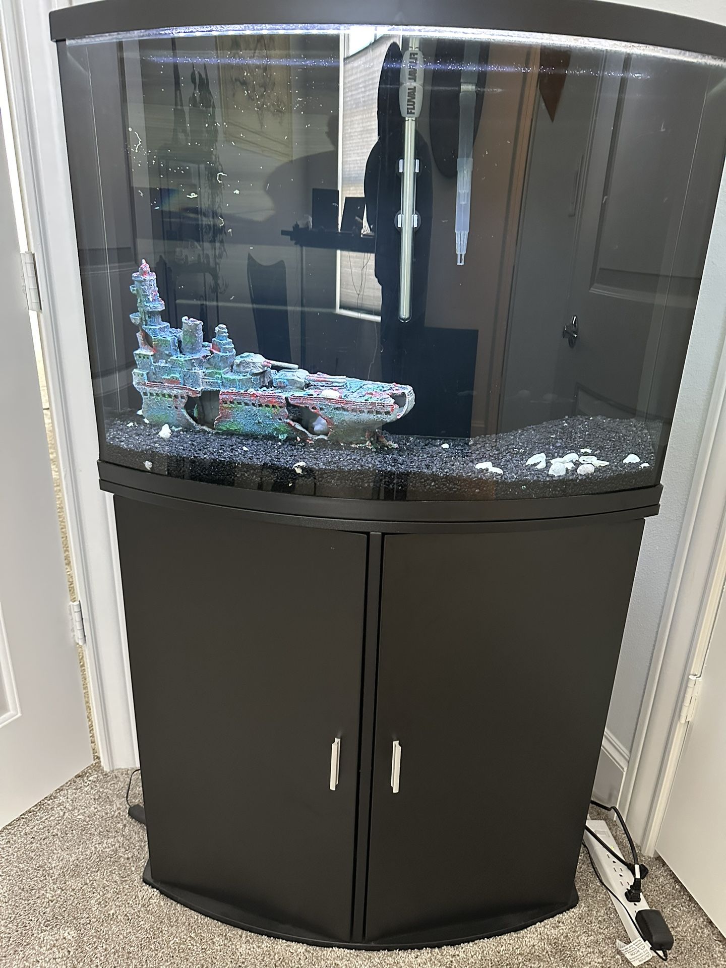 Top Fin Bowfront Aquarium & Stand Ensemble - 36 Gallon