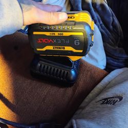 DeWalt FLEXVOLT 20V/60V MAX 9.0Ah battery pack