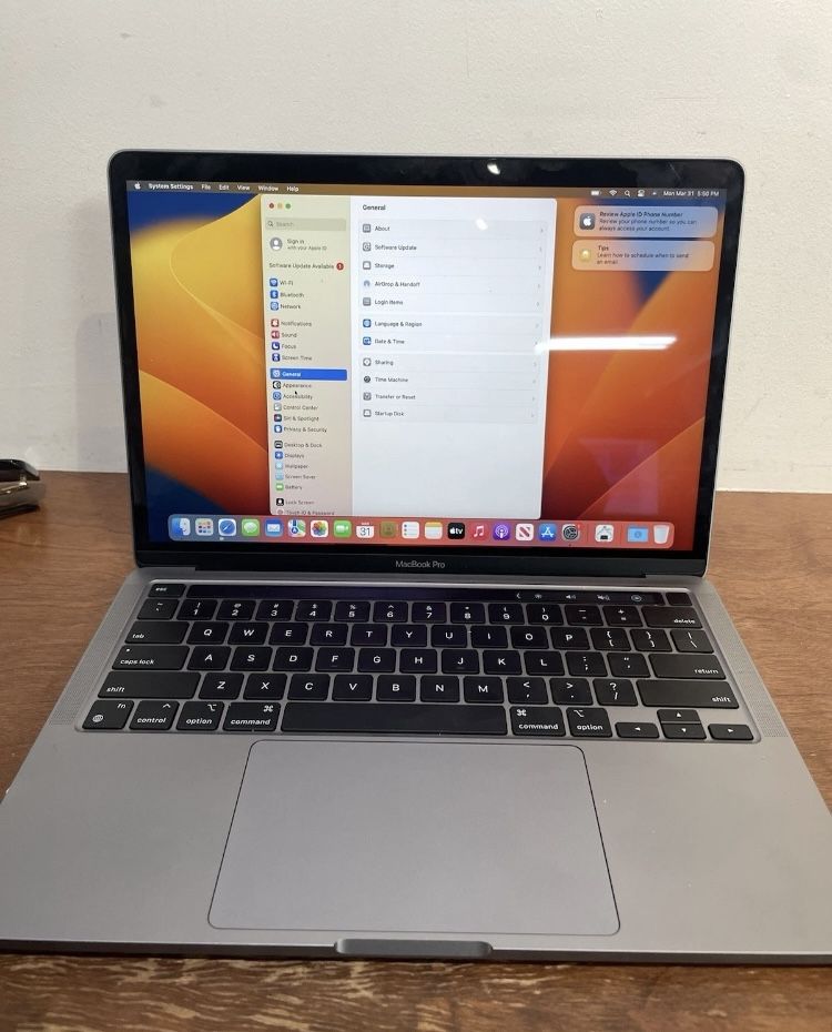 a2338 macbook pro m1 I-7499 JE