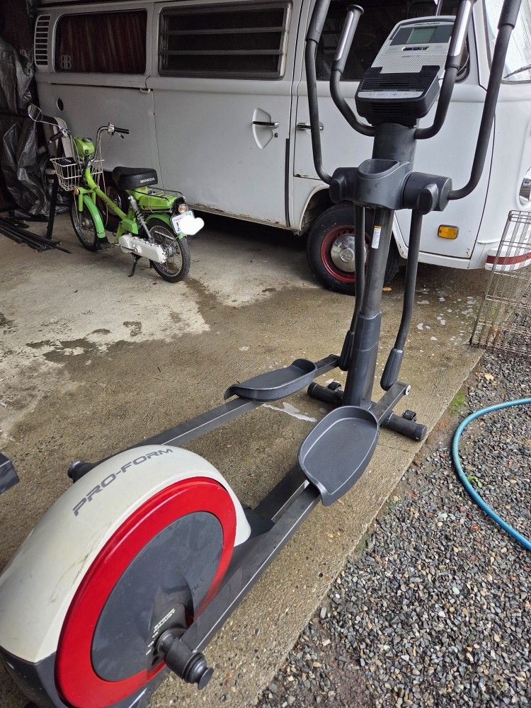 Elliptical Exercise Machine