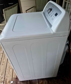 Haier dryer, The price includes delivery and installation.