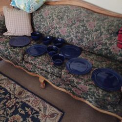 Rachel Ray Dinner Plates and Bowls.