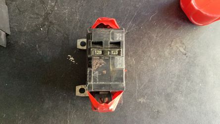 Siemens breaker type EQ8682 125A/240V