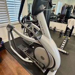 Elliptical, Commercial-Grade