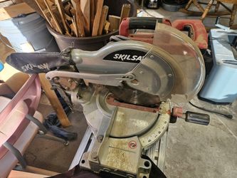 Skilsaw Miter Saw