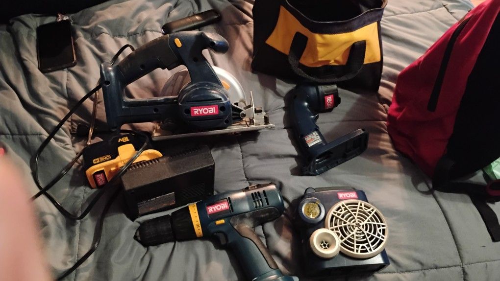 RYOBI TOOLS SAW DRILL WITH BATTERY AND CHARGER 60$ OBO
