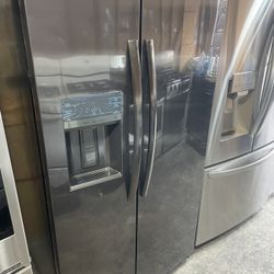 Frigidaire New Open Box Refrigerators 