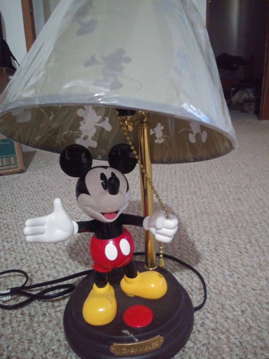 Mickey mouse animated talking lamp