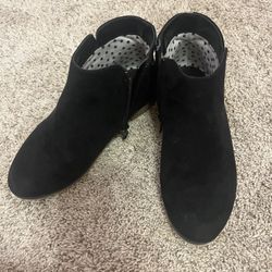 Girls Size 13 booties 