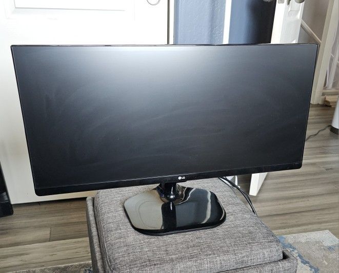 LG 25UM58-P Ultrawide IPS Monitor