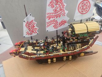 70618 The LEGO Ninjago Movie Destiny's Bounty