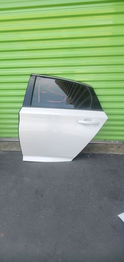 HONDA ACCORD REAR DRIVER DOOR 2018-2019-2020-2021-2022