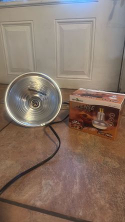 Reptile Basking Lamp /Clamp Lamp with REPTI ZOO 100W Bulbs