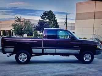 2001 Dodge Ram 2500HD – Bold Truck Styling