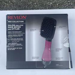 REVLON Pro Collection Salon One-Step Hair Dryer and Styler