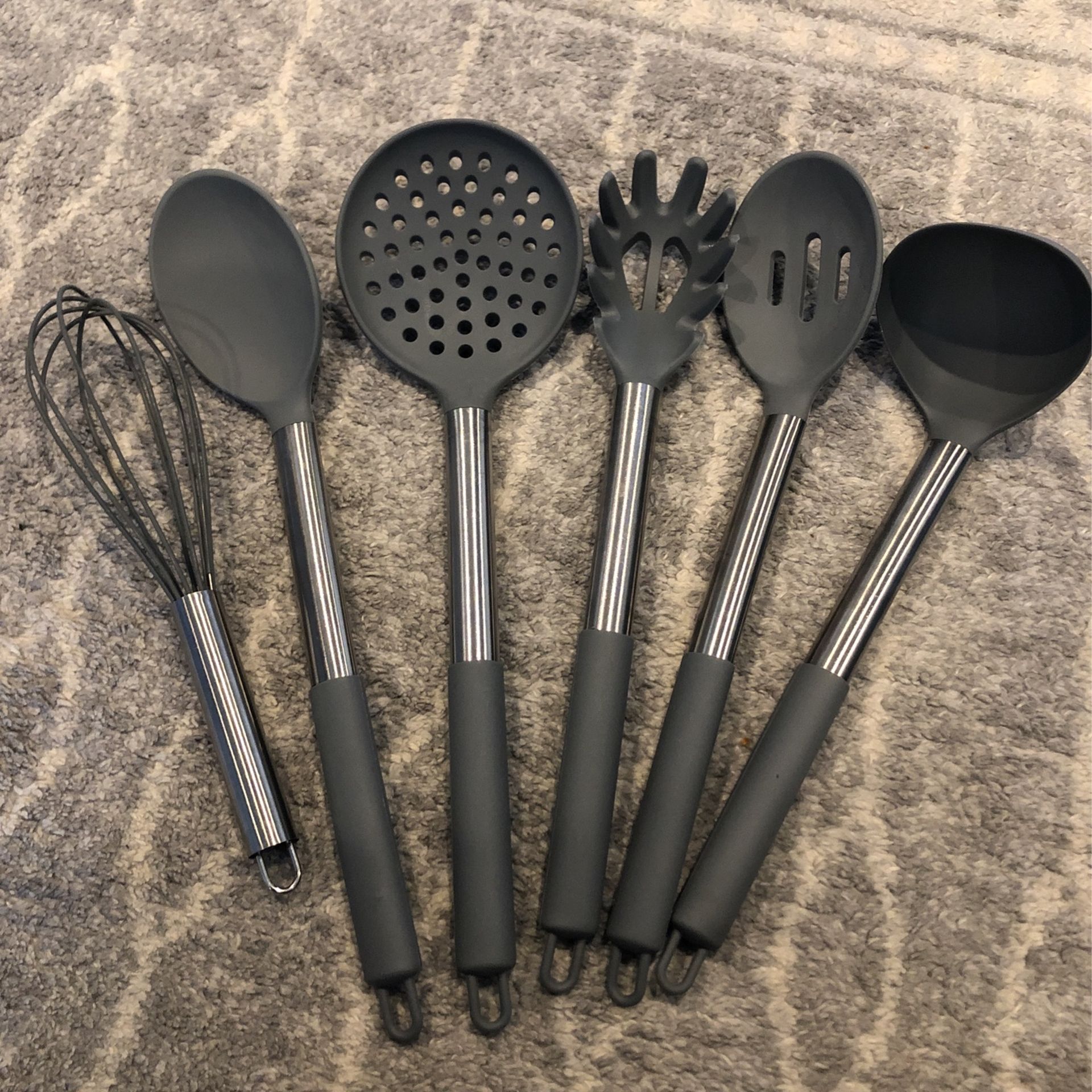 Kitchen utensils Like new 