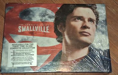 Smallville The Complete Series Box Set 62 Discs DVD plus booklet Superman