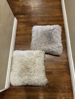Brand New Accent Pillows