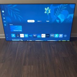 70” Samsung Smart Tv