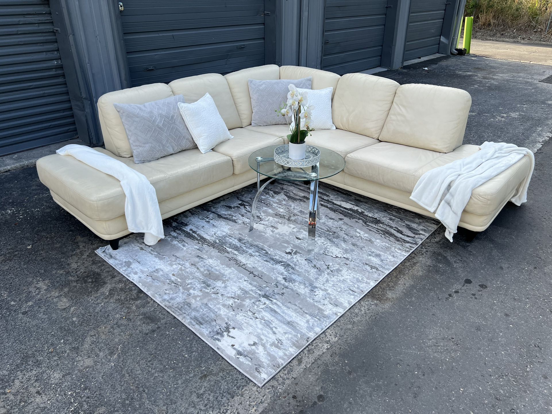 Sectional/couch/sofa, Leather, Beige, Pickup In Tampa, Delivery Available 