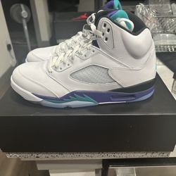 Jordan 5 Grape  (2025) Size 11.5