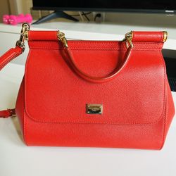 Dolce And Gabbana Bag(athentic)+bag Strap