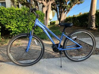 Schwinn Trailway 700c Hybrid Bike – 21 Speed – Clean & Tuned Up
