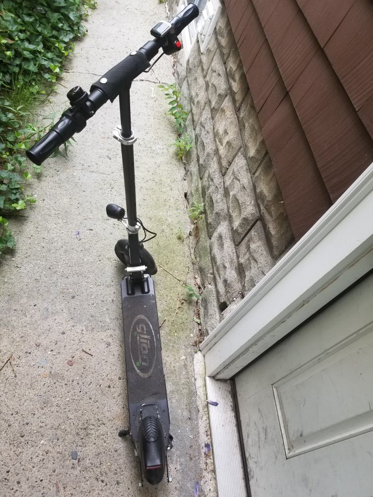 Glion Electric Scooter