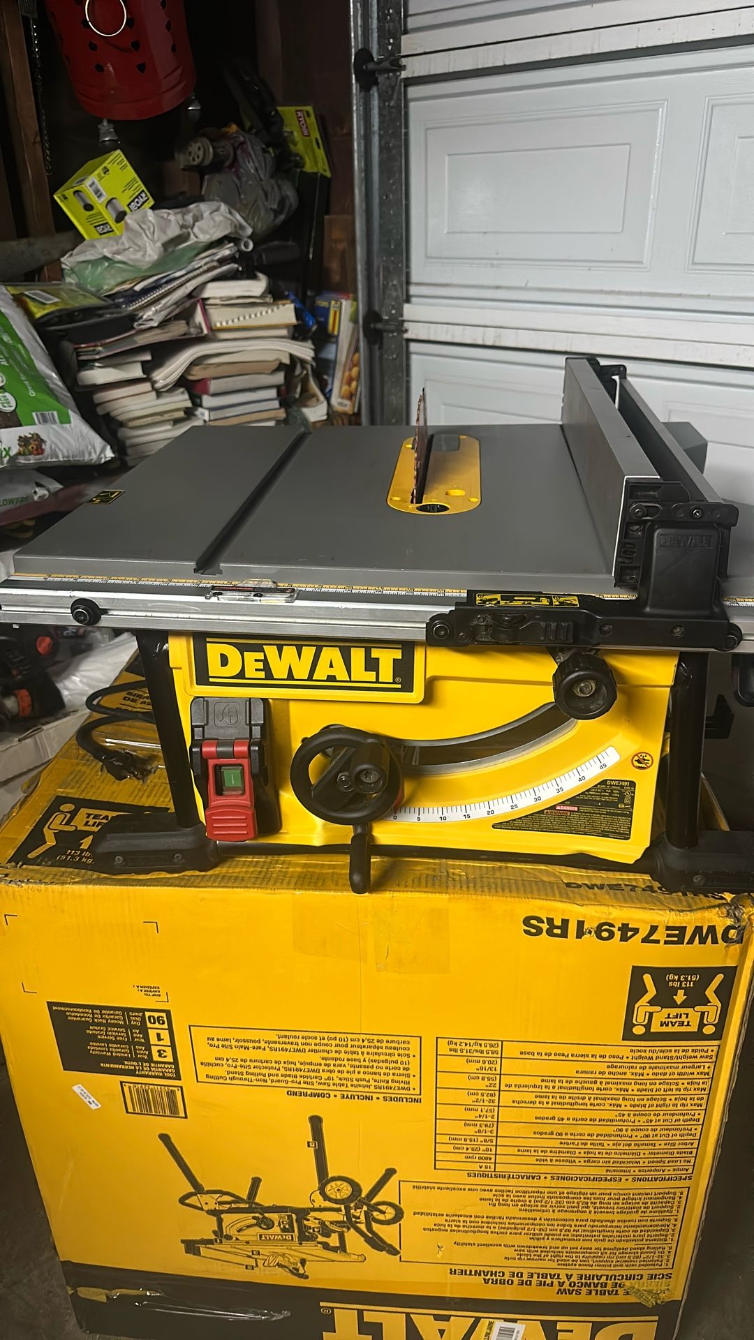 Dewalt  10 Inch Jobsite Table Saw With 32-1/2 Rip Capacity And Rolling Stand 