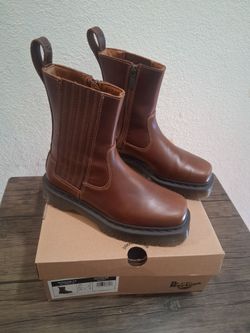 Dr. Martins