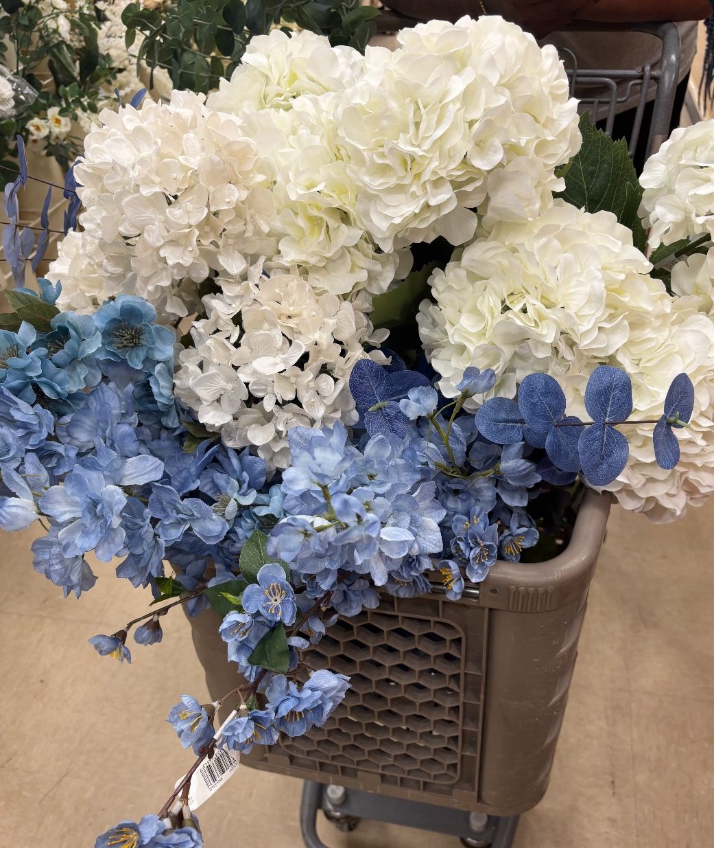 Wedding Items ( New And Used)