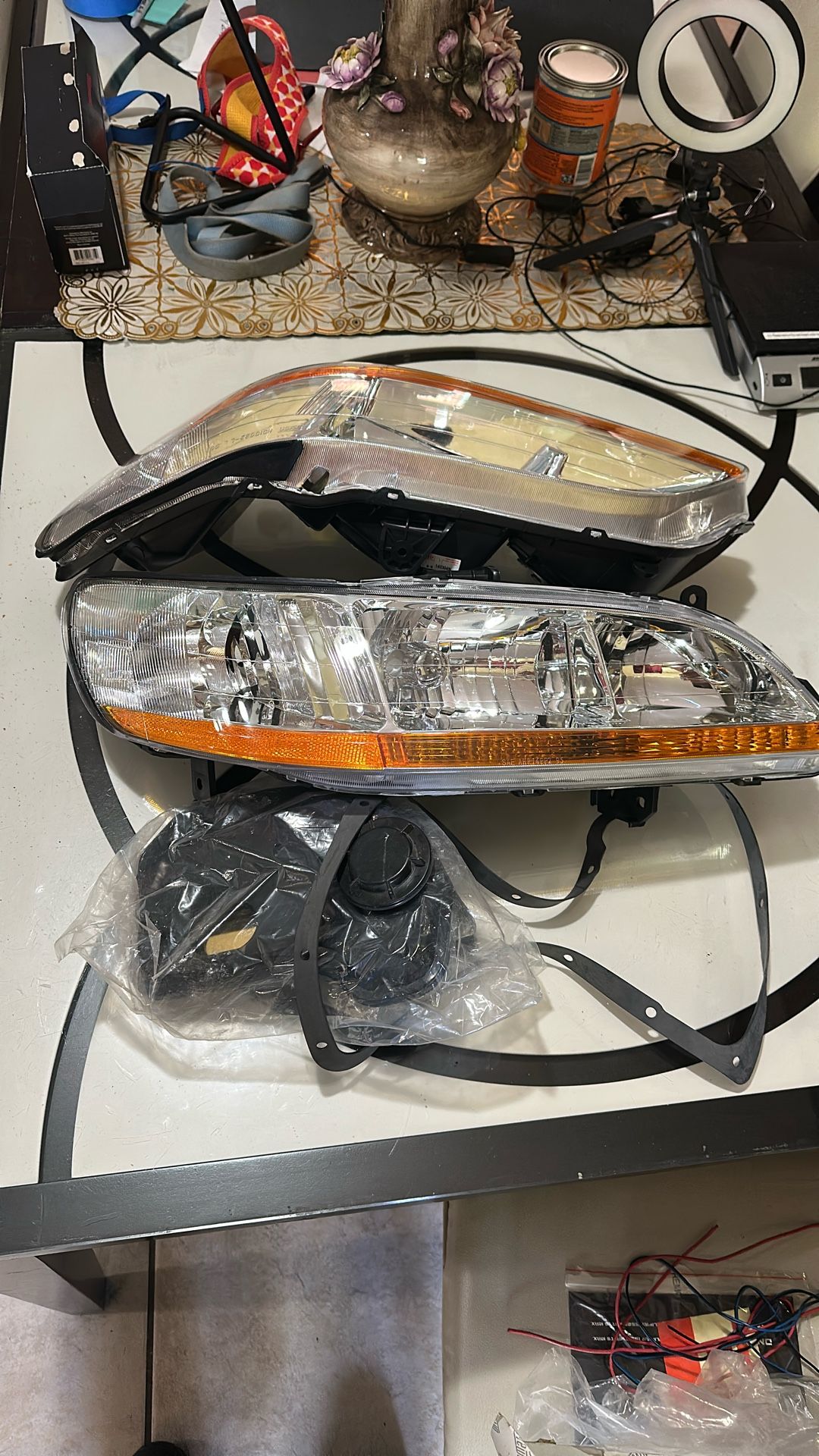 Honda Accord 1(contact info removed) Replacements Front Headlights New And Other Accesorios
