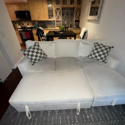 CREAM COUCH FOR SALE