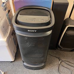 Sony XV900 Defective -As is