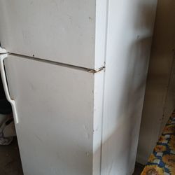 White Refrigerator 