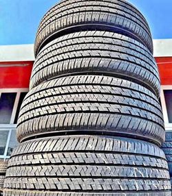 235/55r20 Bridgestone Tires Cón 80% De Vida Las 4 