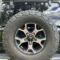 Qty. 5 - BFG  KO2 Tires - LT285/70R17 116/113Q