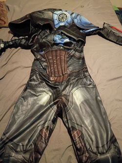 Fortnight costume size large