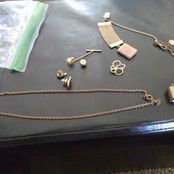 VINTAGE JEWELRY LOT 