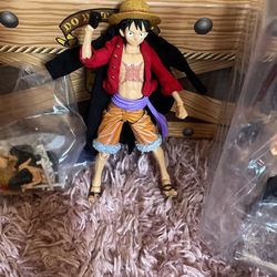 TAMASHII NATIONS LUFFY AND BOOTLEG ZORO
