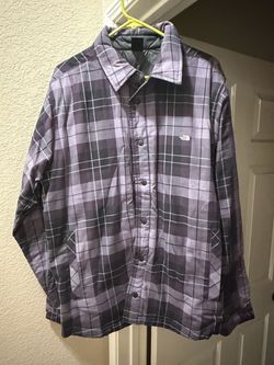 Northface reversible flannel jacket size Large