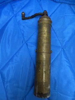 Vintage Atlas Brass Pepper Mill Grinder Made In Greece 9” Tall Kitchen Decor Patina