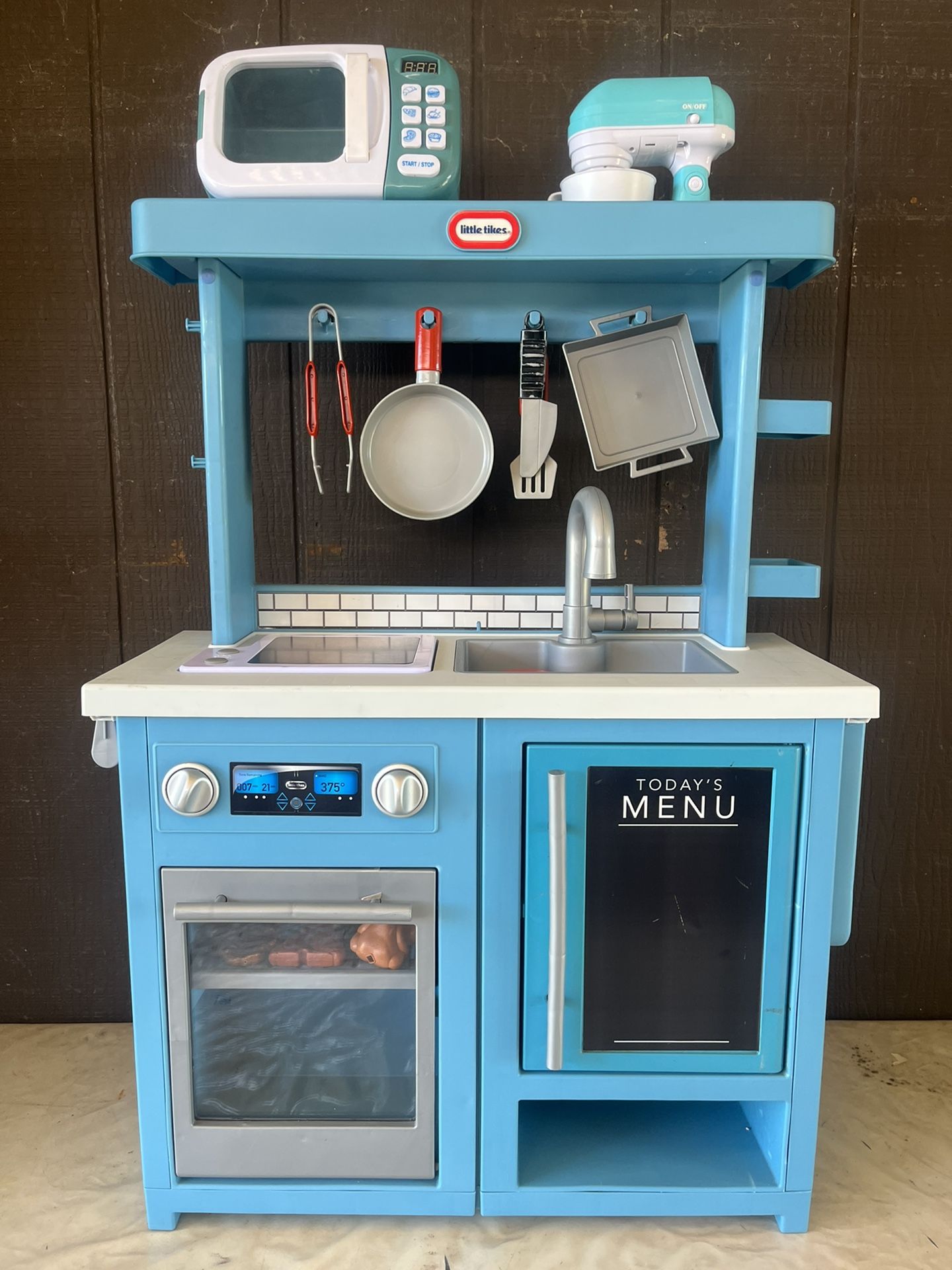 Kids Playhouse Kitchen
